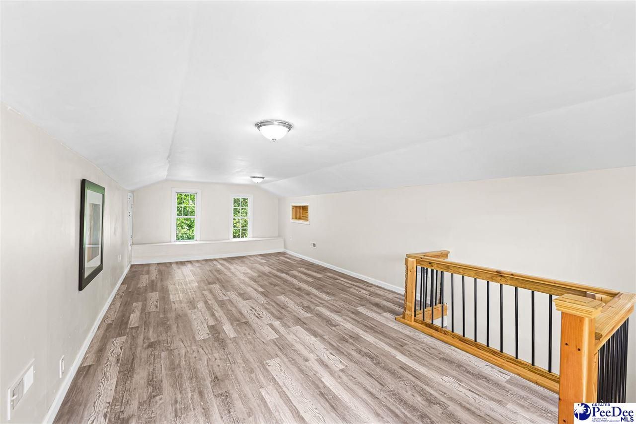 307 E 1st Ave. Photo 30
