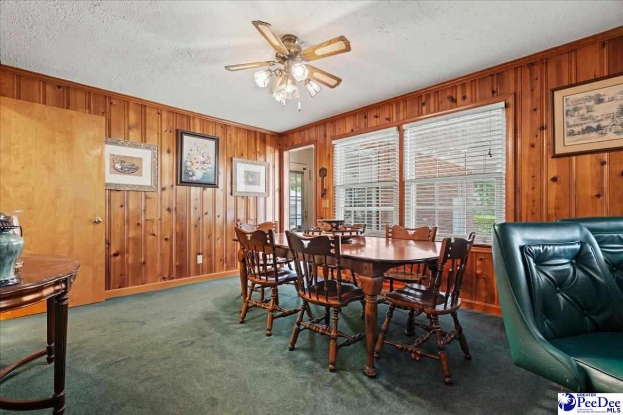 1922 Bellevue Drive Photo 10