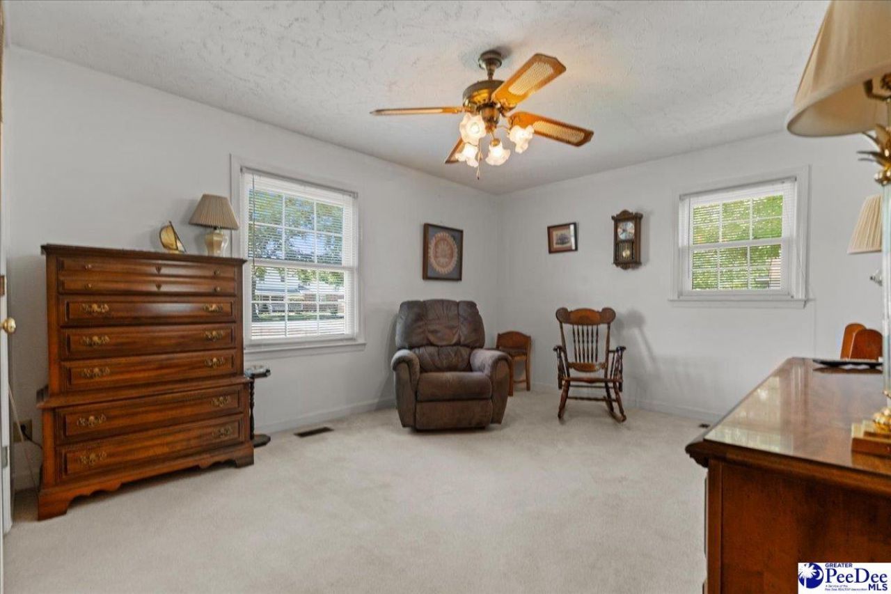 1922 Bellevue Drive Photo 25