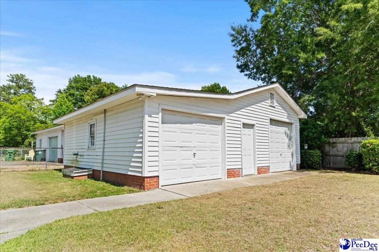 1922 Bellevue Drive Photo 36