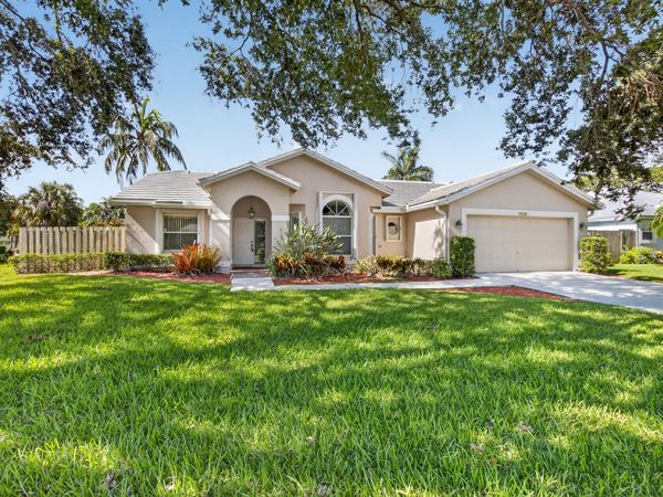 3820 NW 10th Street, Delray Beach, FL 33445