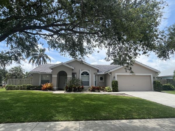 3820 NW 10th Street, Delray Beach, FL 33445
