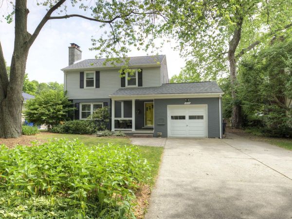1646 E Stadium Boulevard, Ann Arbor, MI 48104