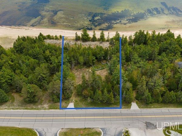 6789 W US 2 Highway, Manistique Twp, MI 49854