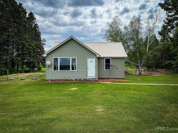 N 9612 S Johnson Road, Bessemer Twp, MI 49911