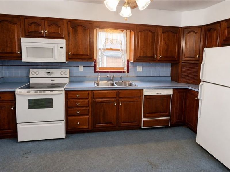 427 Logan Avenue , Mingo Junction, OH 43938 Photo 11