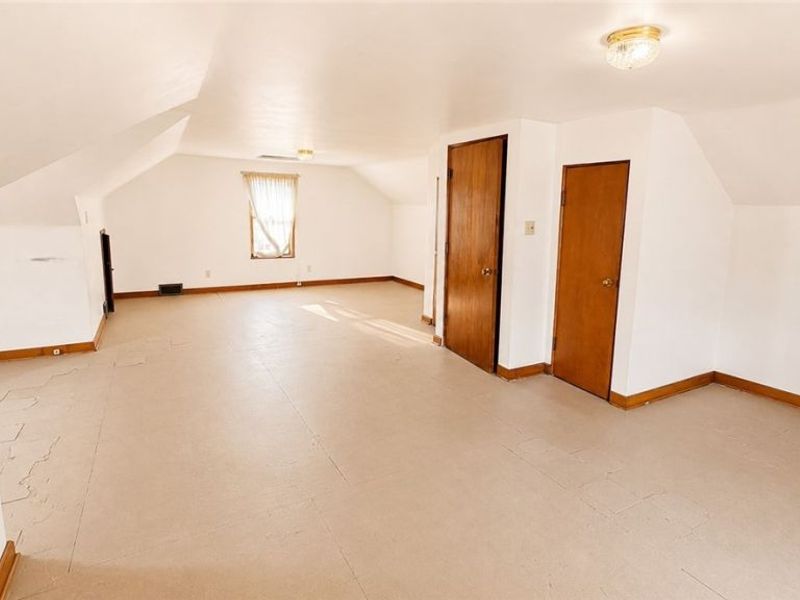 427 Logan Avenue , Mingo Junction, OH 43938 Photo 19