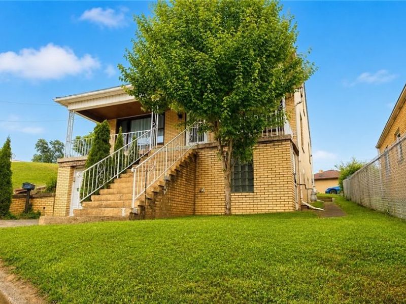 427 Logan Avenue , Mingo Junction, OH 43938 Photo 3