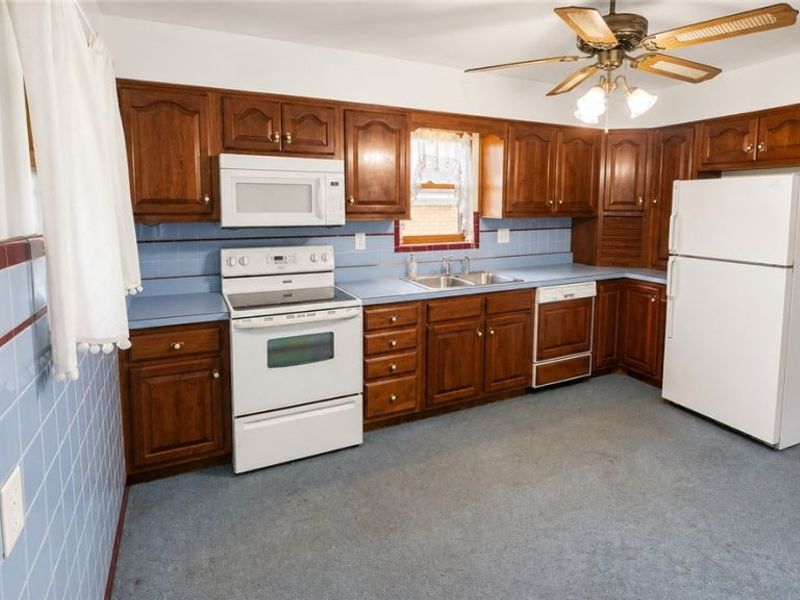 427 Logan Avenue , Mingo Junction, OH 43938 Photo 9