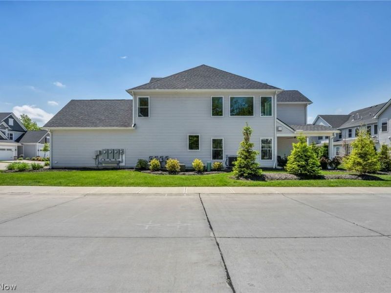 606 Monteforte Court , Unit 43, Avon Lake, OH 44012 Photo 36