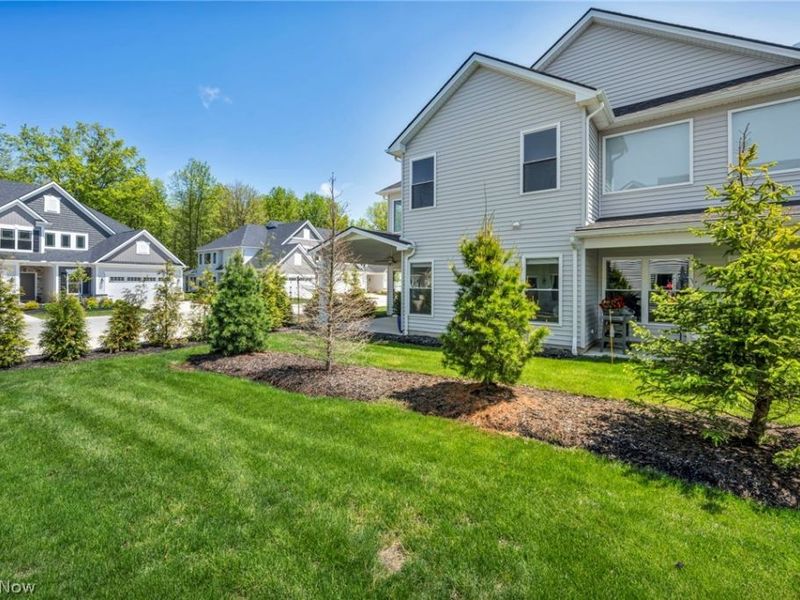 606 Monteforte Court , Unit 43, Avon Lake, OH 44012 Photo 38