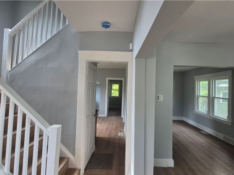 4137 Cyril Avenue, Cleveland, OH 44109 Photo 4