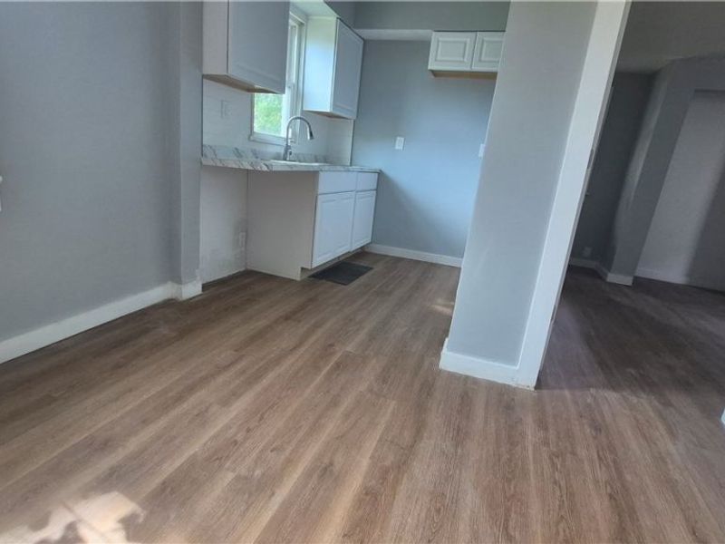 4137 Cyril Avenue, Cleveland, OH 44109 Photo 8