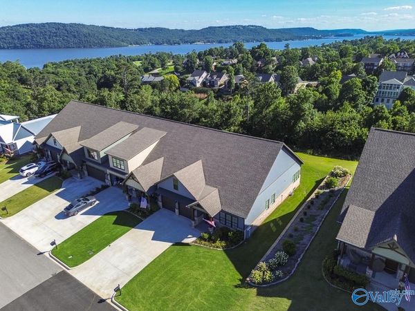 294 Whistling Straits Way, Guntersville, AL 35976