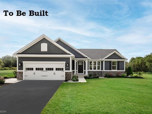 6270 Cable Bridge Circle NW, Lehigh Twp, OH 44720