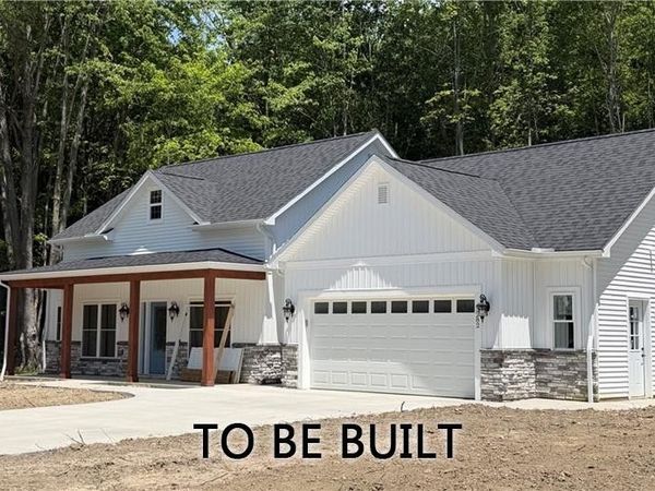 5269 Century Bay Avenue , Ashtabula, OH 44004