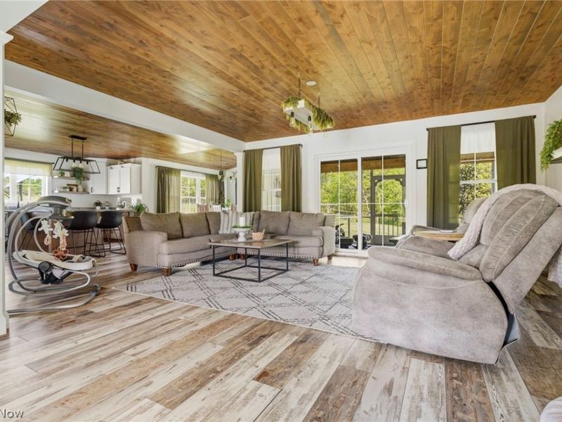 62417 Salem Road , Salesville, OH 43778 Photo 7