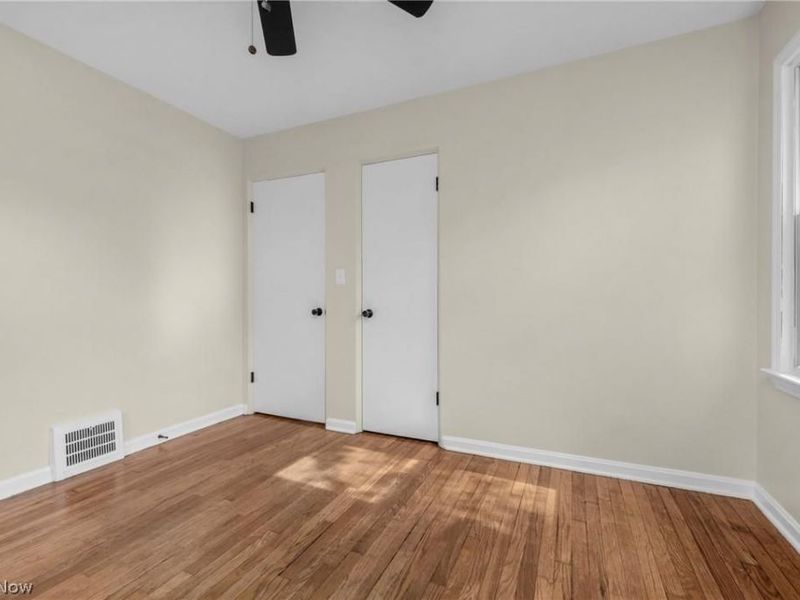 221 Inwood Boulevard , Avon Lake, OH 44012 Photo 19