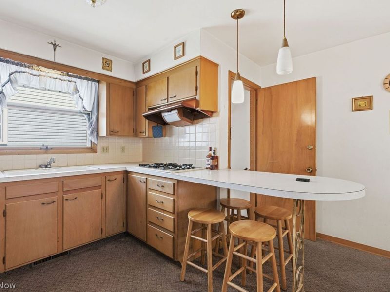 1058 W 29th Street , Lorain, OH 44052 Photo 14