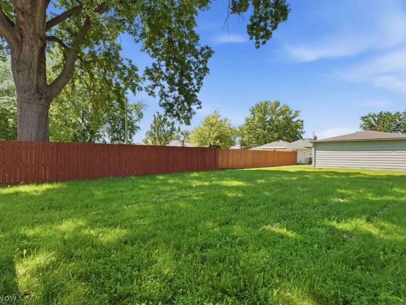1058 W 29th Street , Lorain, OH 44052 Photo 35