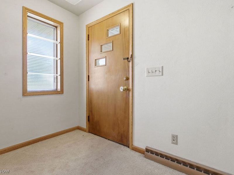 1058 W 29th Street , Lorain, OH 44052 Photo 4