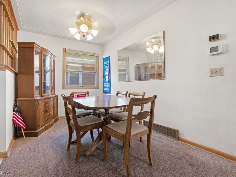 1058 W 29th Street , Lorain, OH 44052 Photo 9