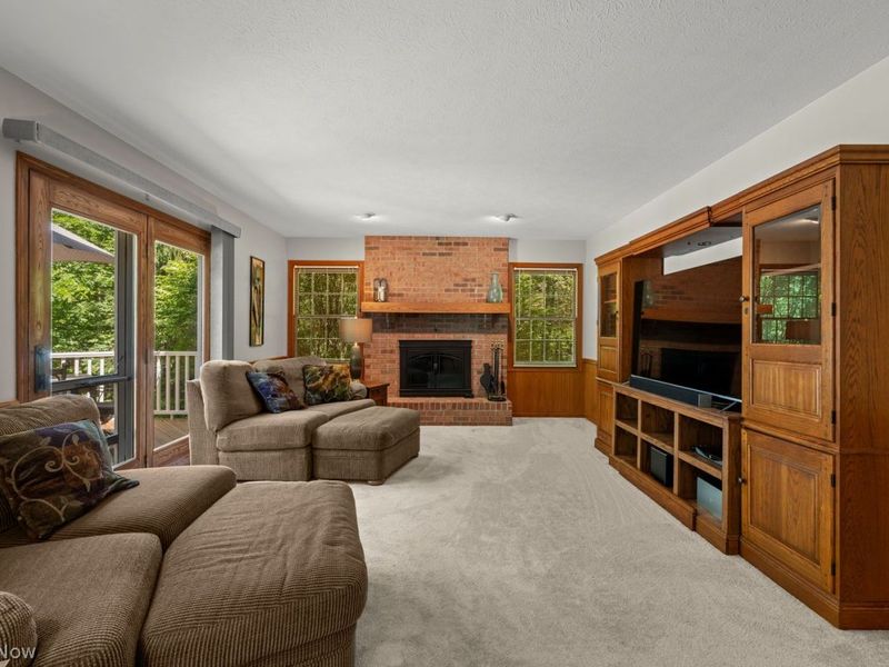 7974 Princewood Drive , Hudson, OH 44236 Photo 14