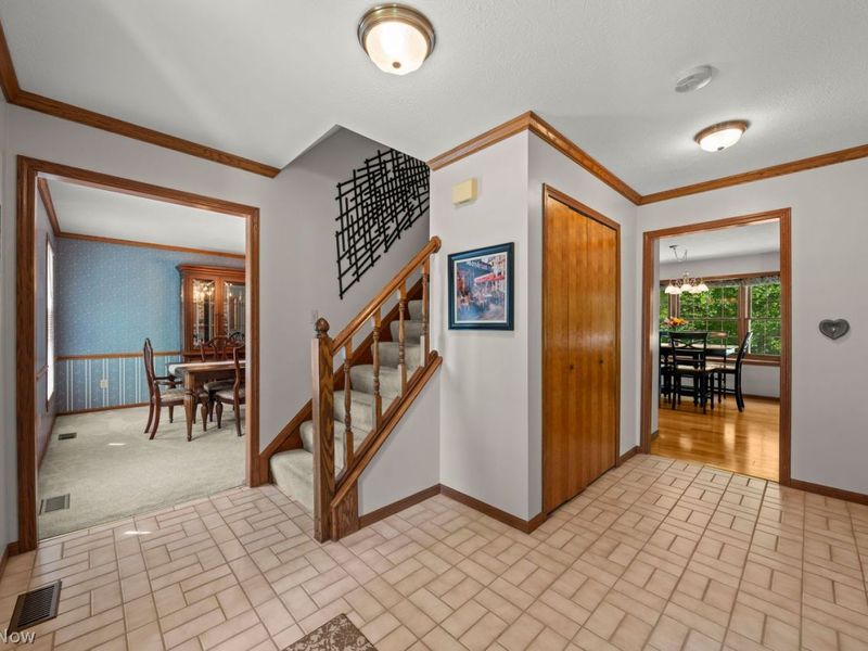 7974 Princewood Drive , Hudson, OH 44236 Photo 4