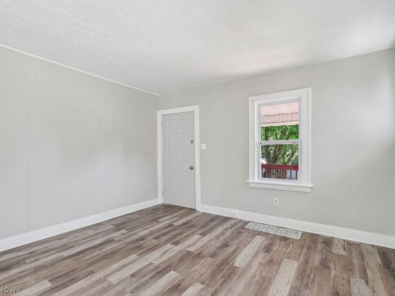1173 Tampa Avenue , Akron, OH 44314 Photo 6
