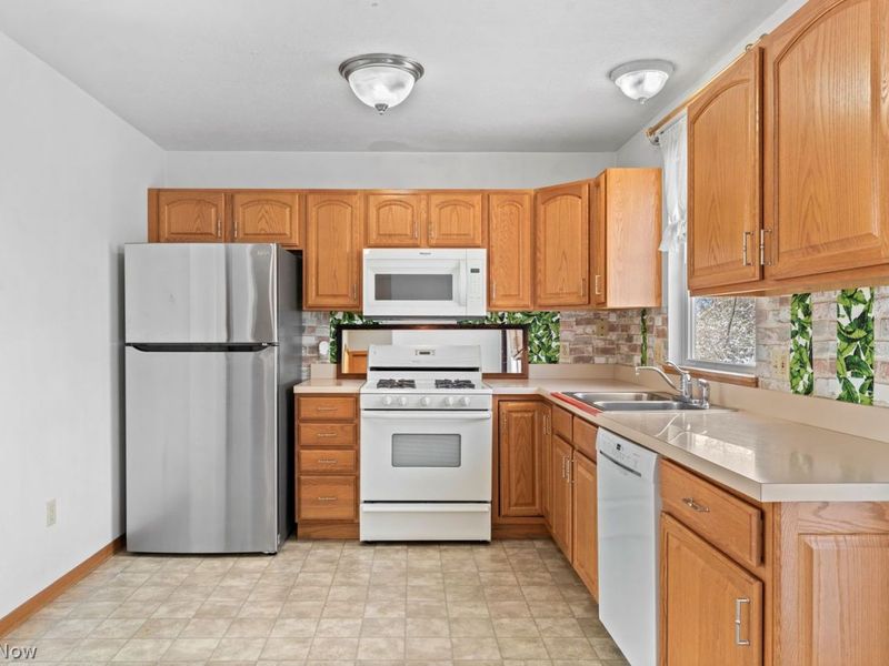 4419 Lockmoor Lane , Brunswick, OH 44212 Photo 8