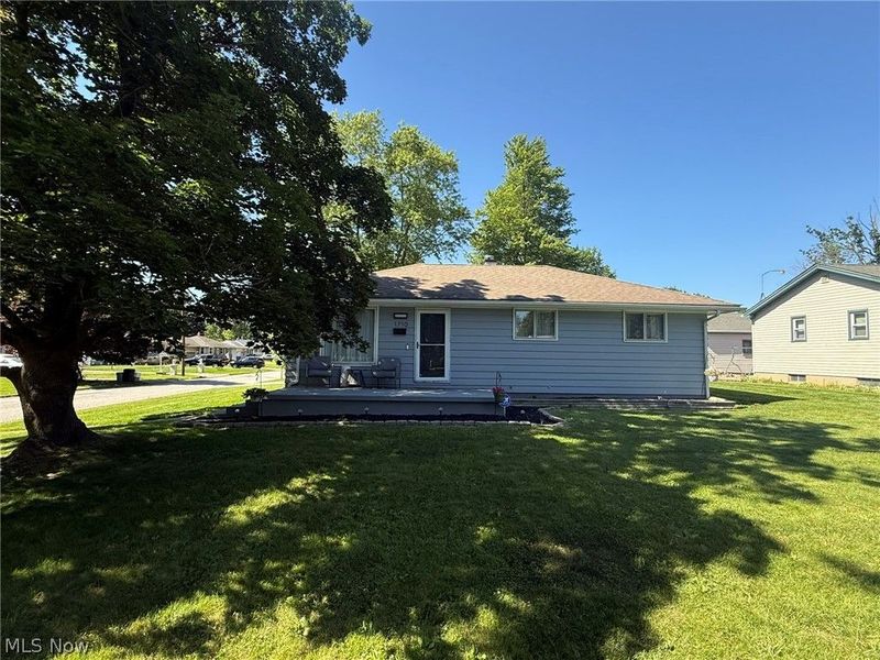 1710 Halbert Drive , Youngstown, OH 44514 Photo 2