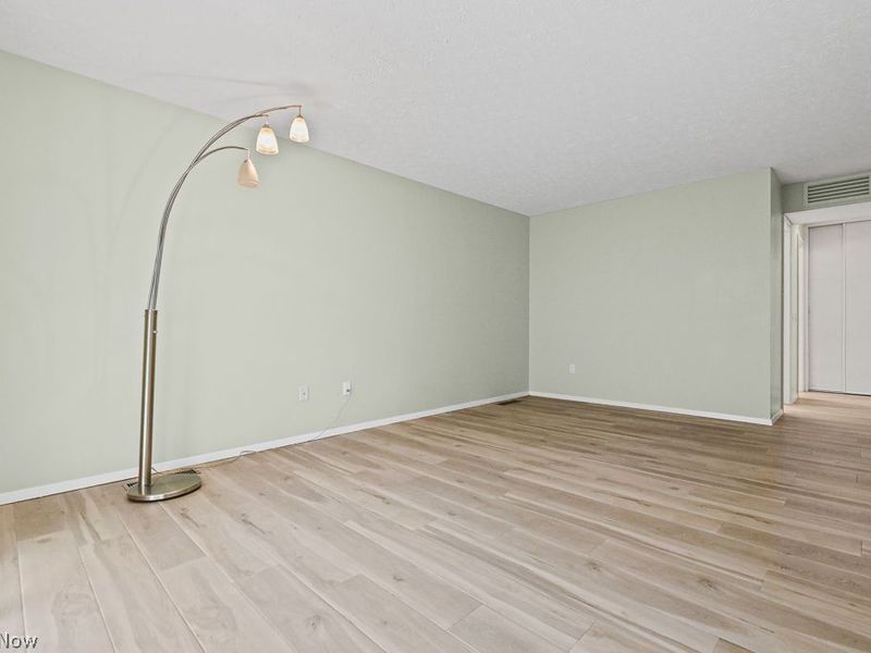 33180 Glenwood Court , North Ridgeville, OH 44039 Photo 17