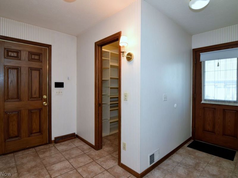 20816 S Woodland Road , Shaker Heights, OH 44122 Photo 15
