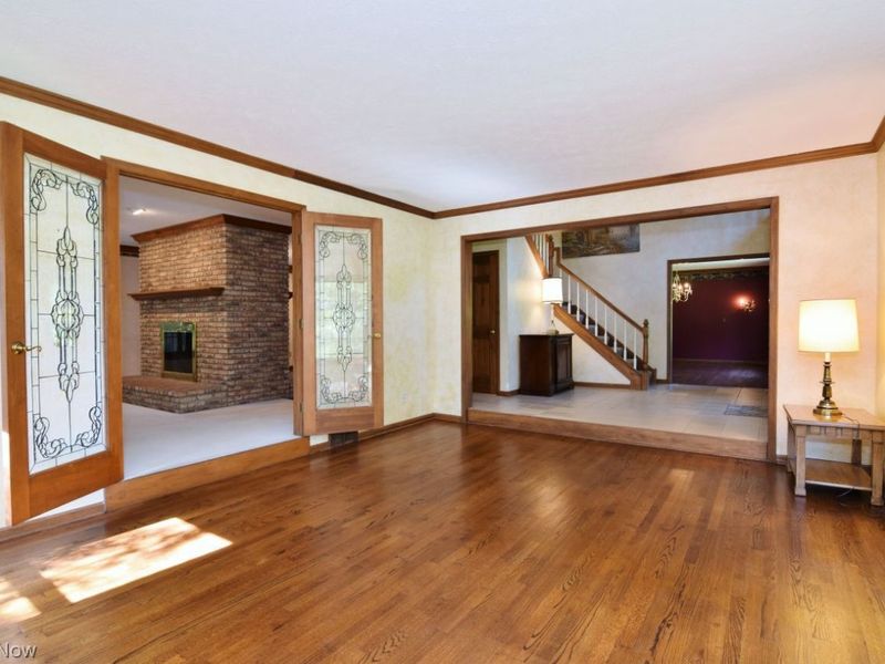 20816 S Woodland Road , Shaker Heights, OH 44122 Photo 4