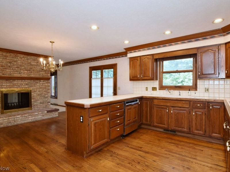 20816 S Woodland Road , Shaker Heights, OH 44122 Photo 7