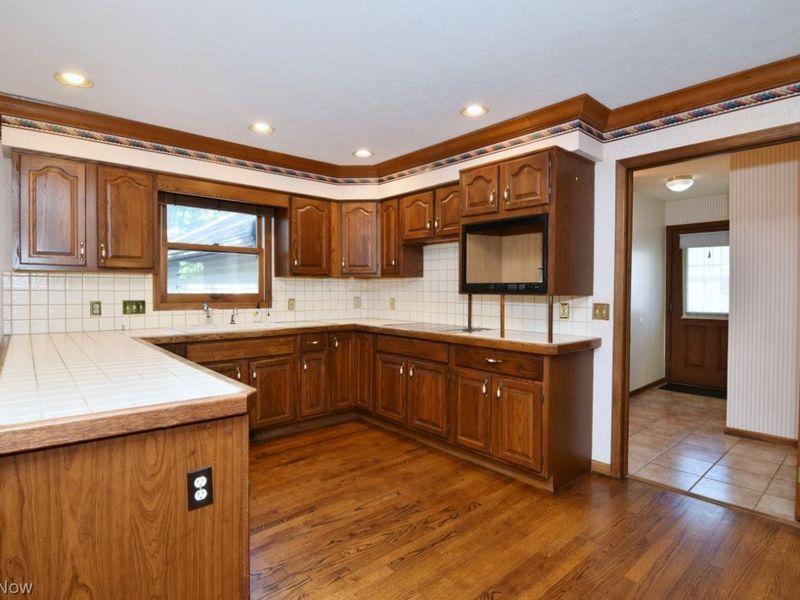 20816 S Woodland Road , Shaker Heights, OH 44122 Photo 8