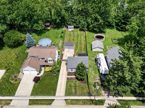 321 Waverly Street , Berea, OH 44017