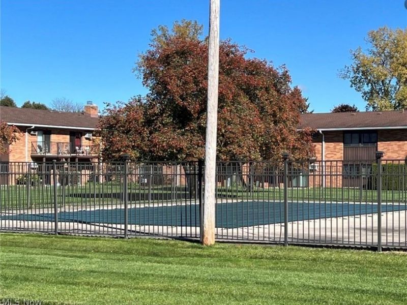 23865 David Drive , Unit 103, North Olmsted, OH 44070 Photo 17