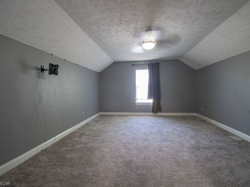 108 Deepwood Court , Chardon, OH 44024 Photo 19
