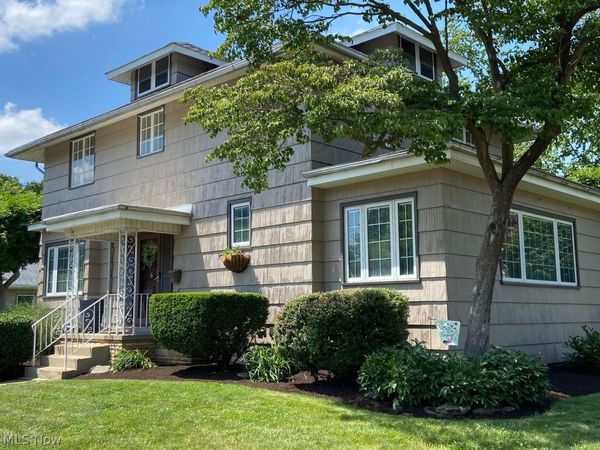 1062 Irvington Avenue NE, Massillon, OH 44646