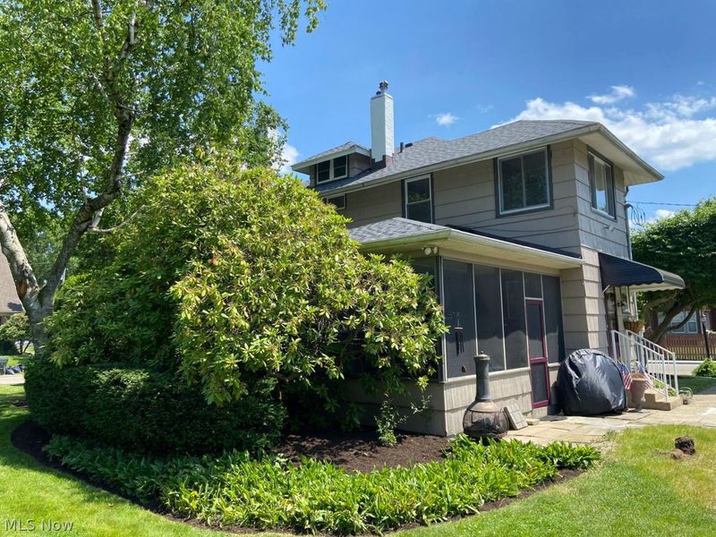 1062 Irvington Avenue NE, Massillon, OH 44646 Photo 4