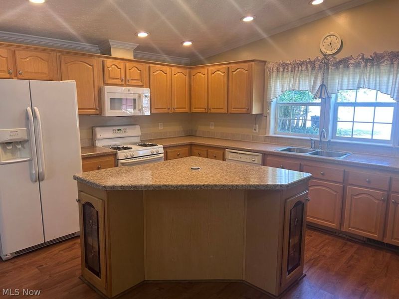 Apple Creek, OH 44606 Photo 3