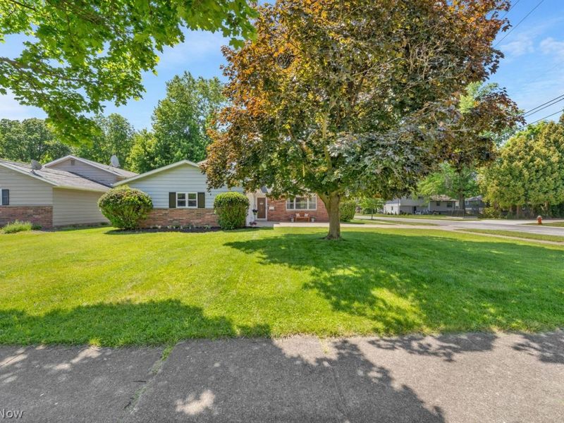 22685 Bard Avenue , Fairview Park, OH 44126 Photo 19