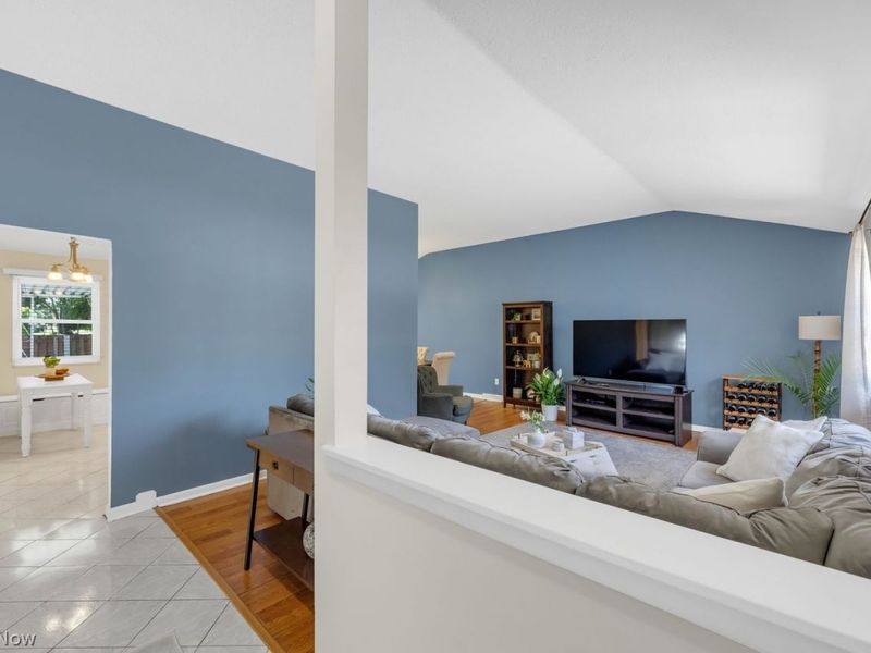 22685 Bard Avenue , Fairview Park, OH 44126 Photo 2
