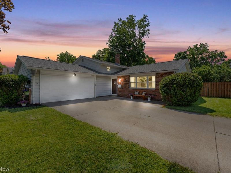 22685 Bard Avenue , Fairview Park, OH 44126 Photo 20