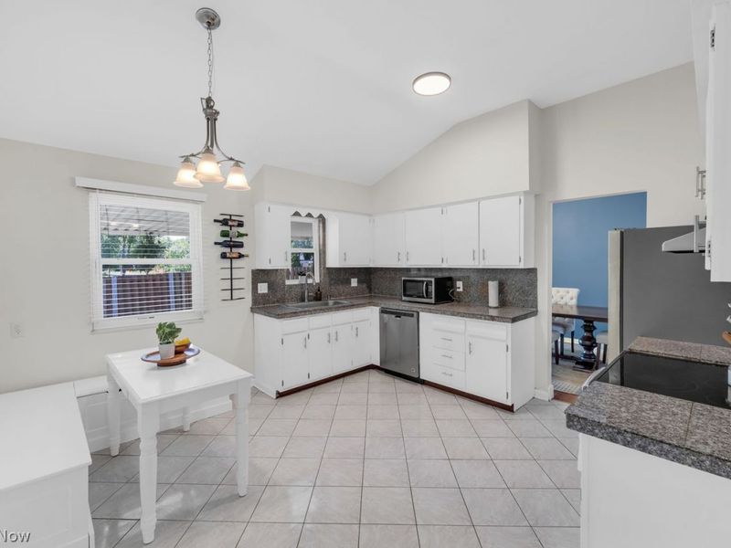 22685 Bard Avenue , Fairview Park, OH 44126 Photo 6