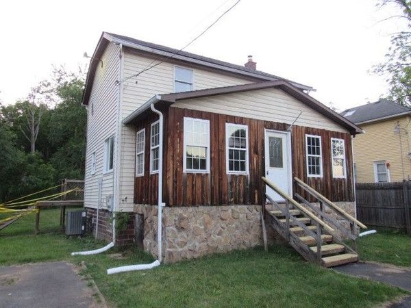 215 Hillview Lane , Melcroft, PA 15462