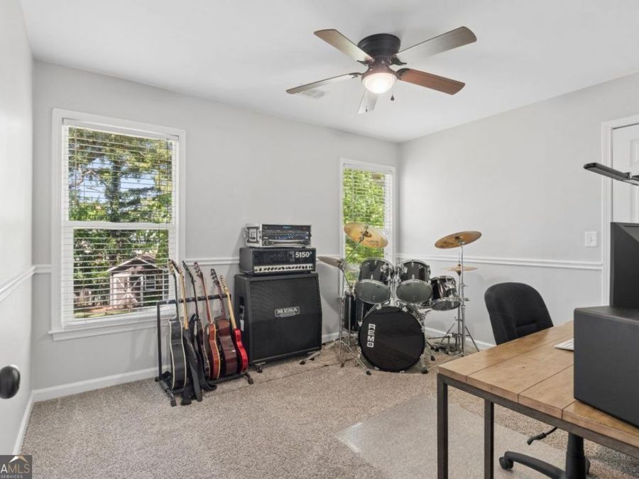 Property Image 28