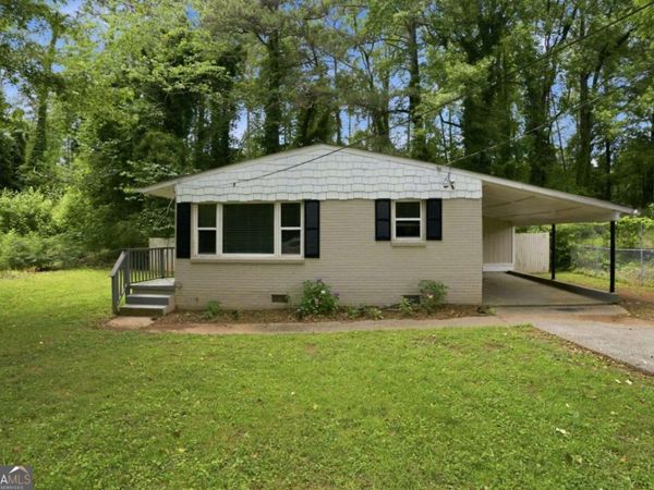 748 Amber Place NW, Atlanta, GA 30331
