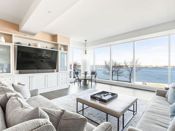 22 Liberty Drive, Unit 2F, Boston, MA 02210